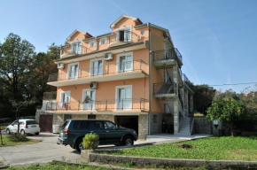  Apartments Pelle  Тиват